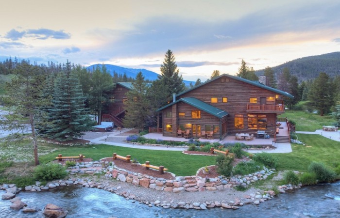 Airbnb Colorado Rentals & Homes - United States 